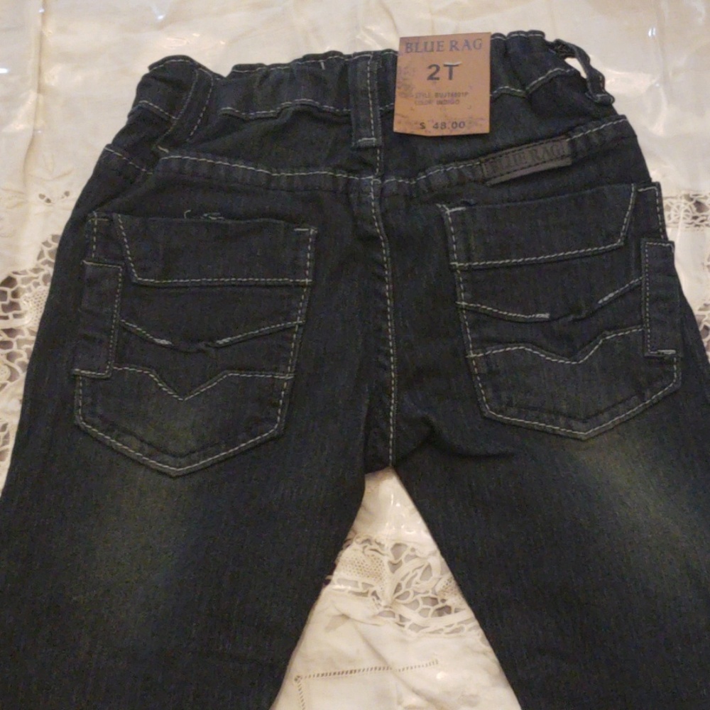 Jeans - Picture 3 of 3